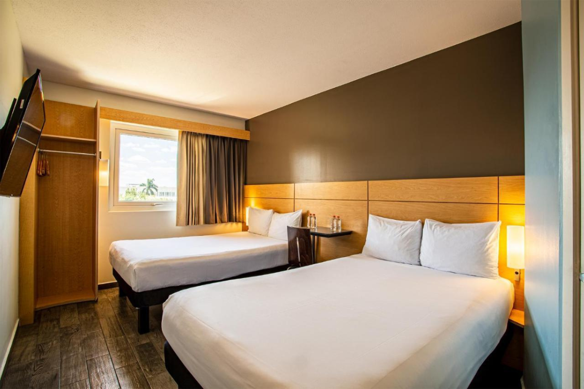 Hotel Ibis Mérida https://raqueltyler.com/wp-content/uploads/2025/09/Hotel-Ibis-Merida.png